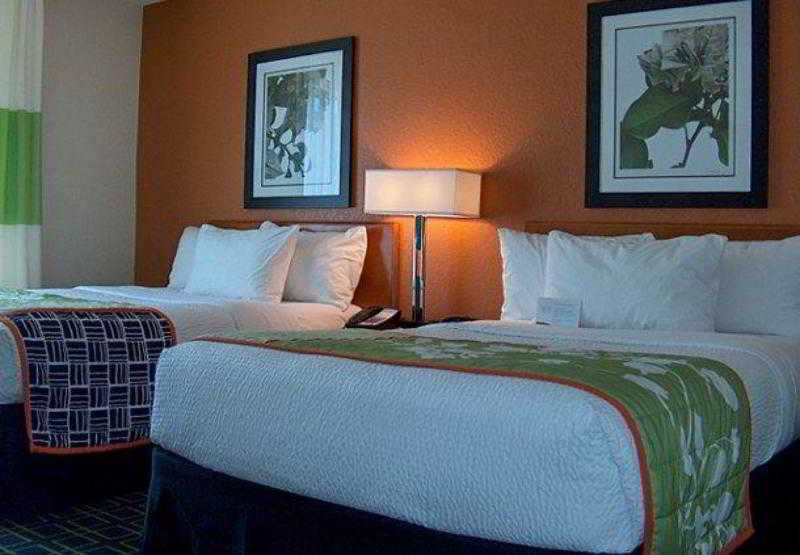 Fairfield By Marriott At Lakewood Ranch - Sarasota The Meadows Exterior photo
