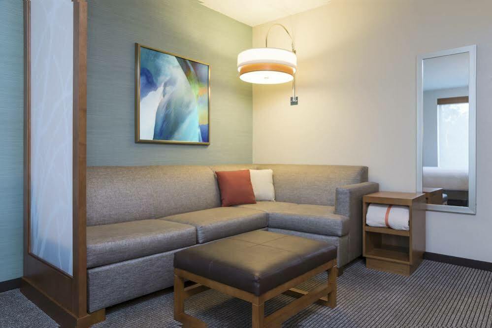 Fairfield By Marriott At Lakewood Ranch - Sarasota The Meadows Exterior photo